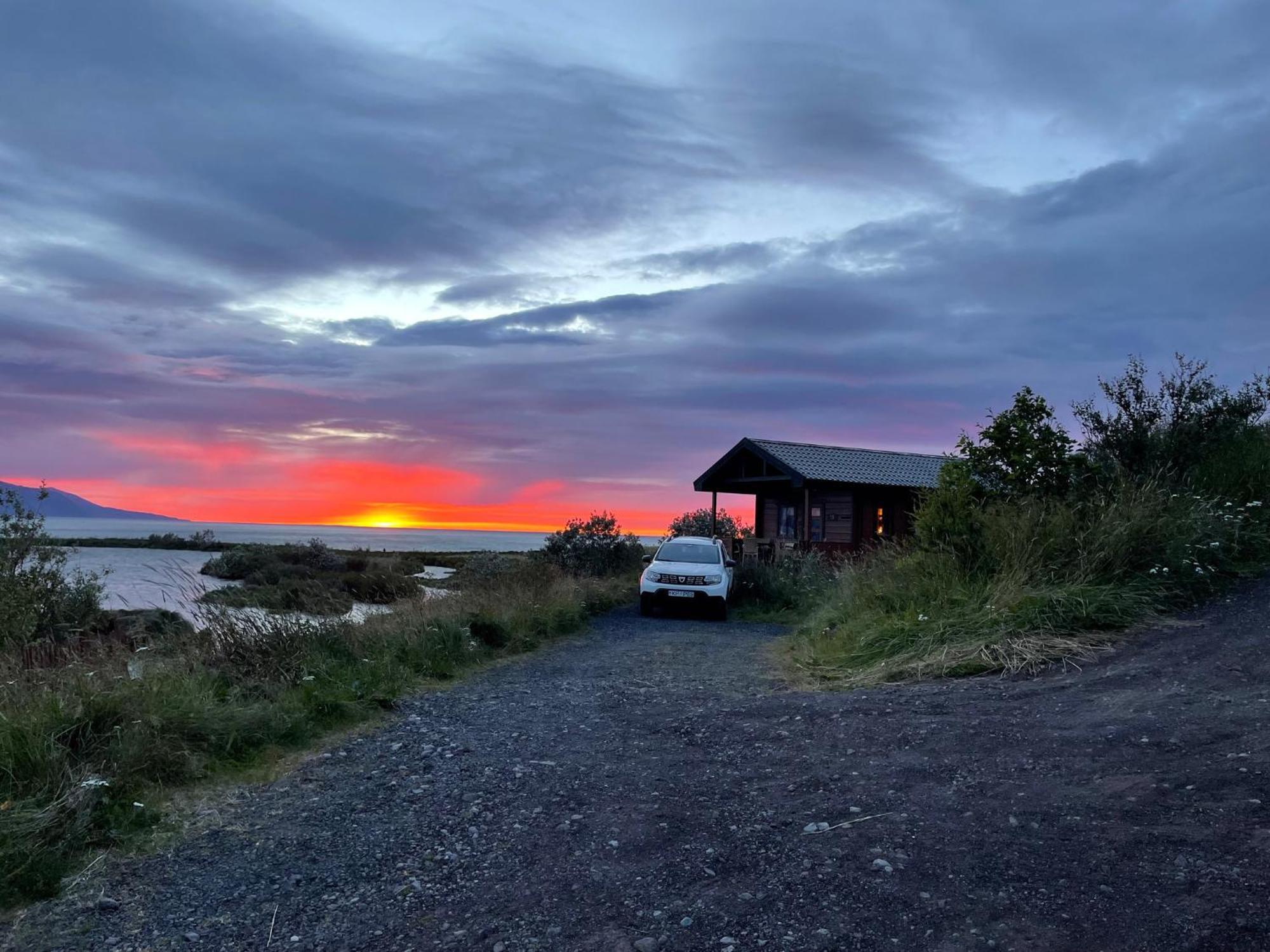 Kaldbaks-Kot Cottages Húsavík 外观 照片